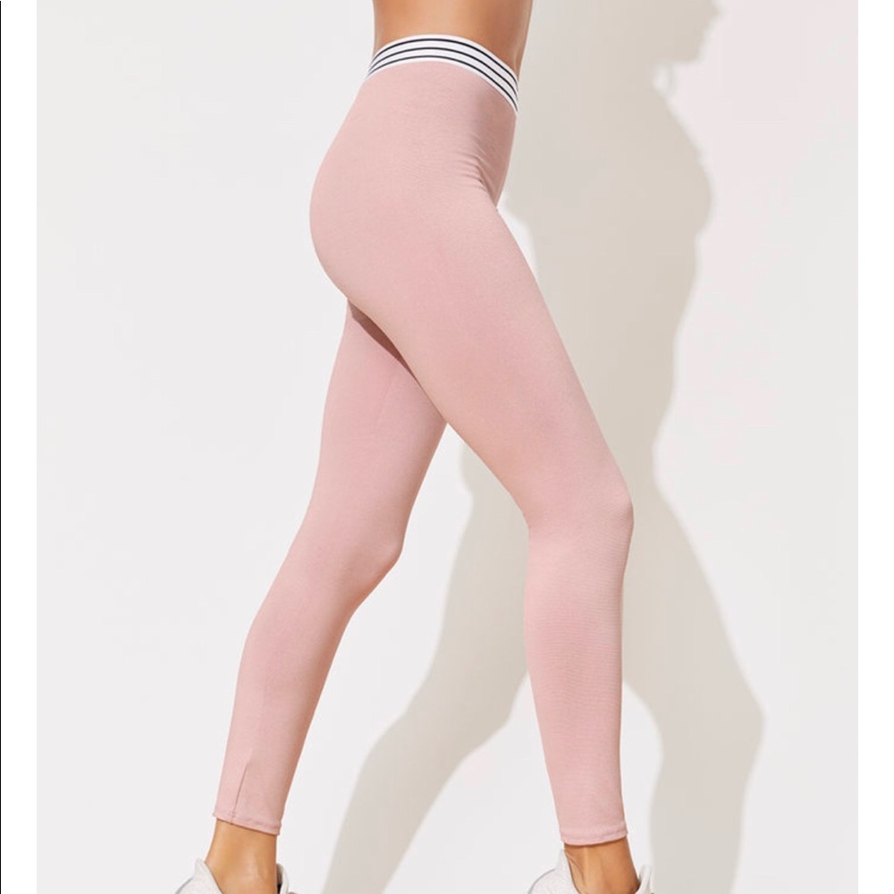 SAME Sport Elastic Legging in chalk pink